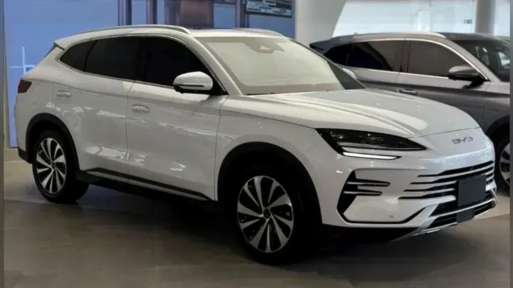 Foto de um byd song plus