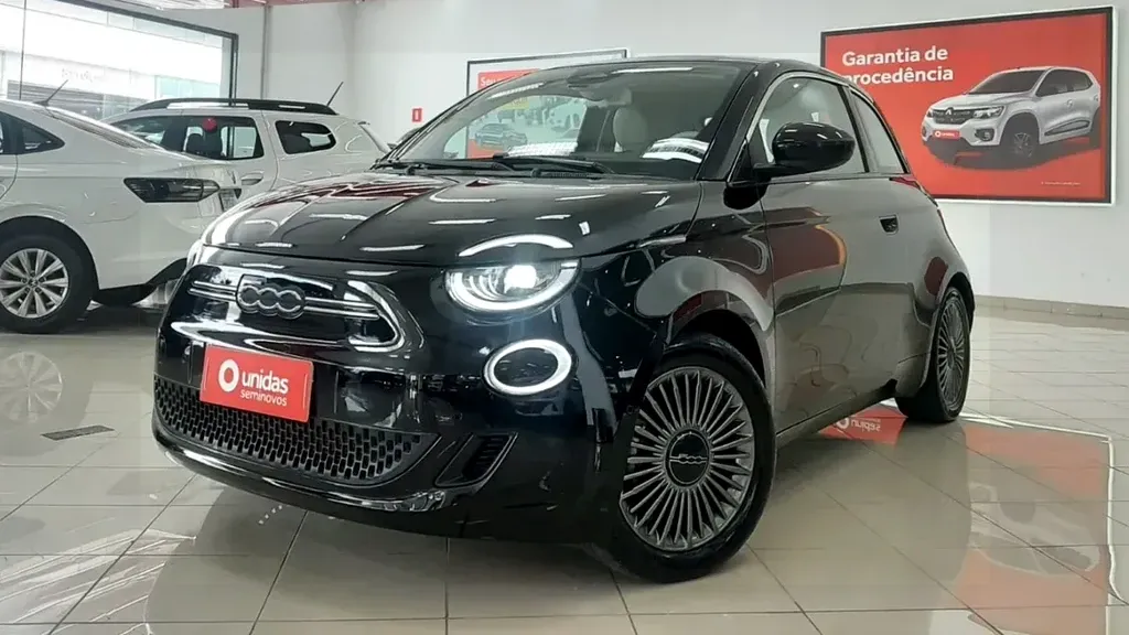 Foto de um fiat 500e