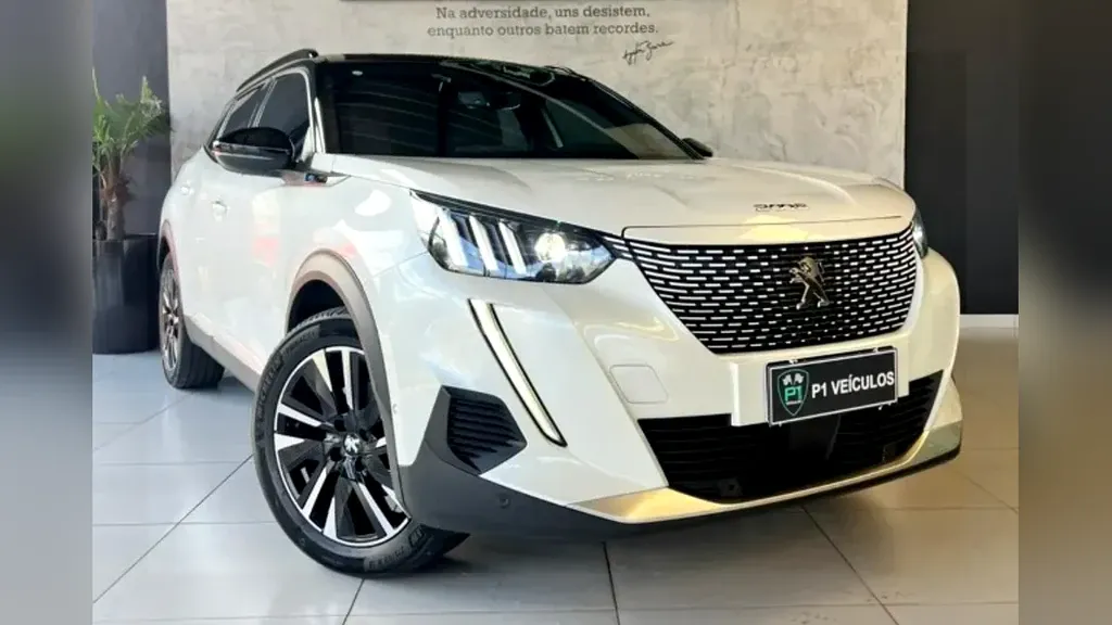 Foto de um peugeot e-2008