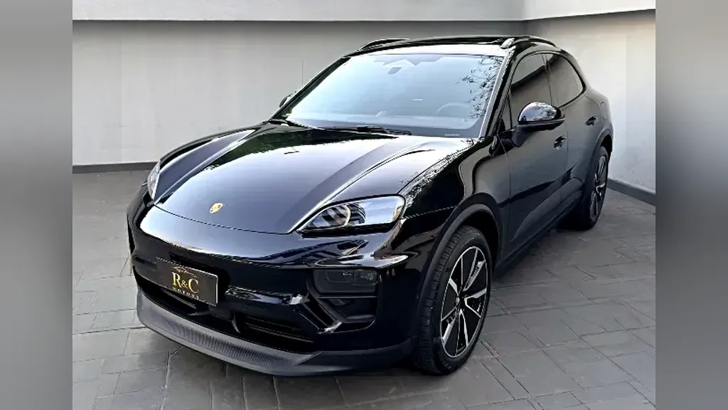 Foto de um porsche macan