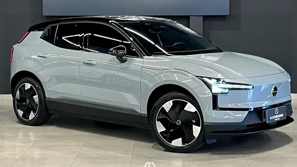 Foto de um volvo ex30