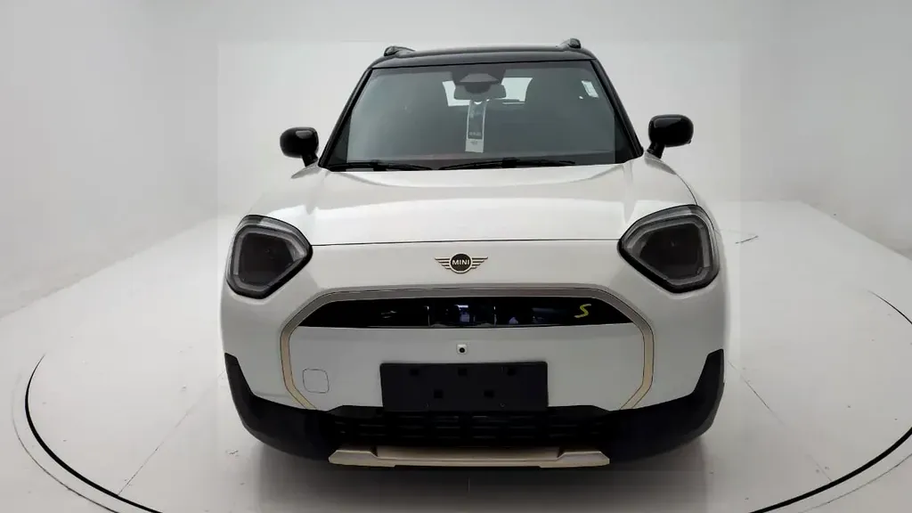 Foto de um mini aceman