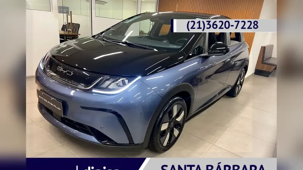 Foto de um byd dolphin plus