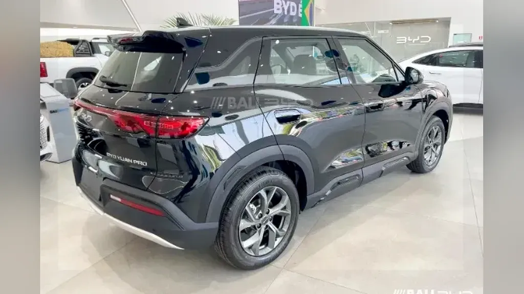 Foto de um byd yuan pro