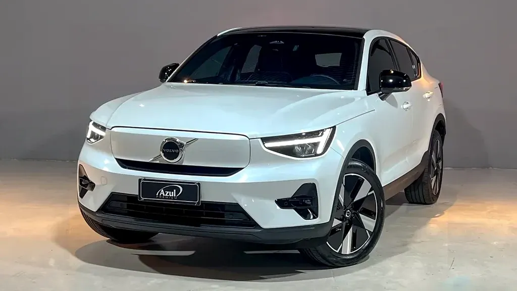 Foto de um volvo c40 recharge