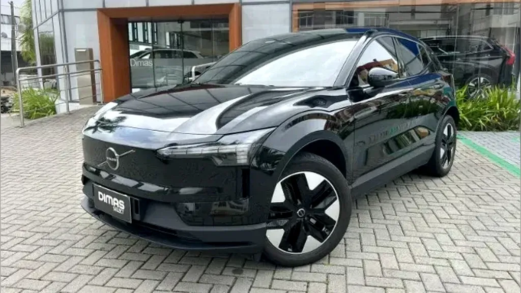 Foto de um volvo ex30