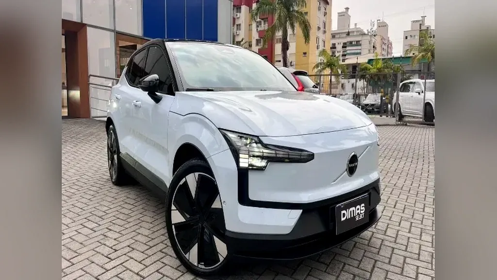 Foto de um volvo ex30