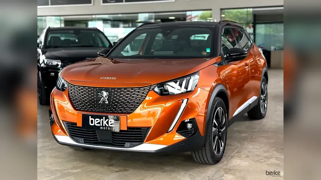 Foto de um peugeot e-2008