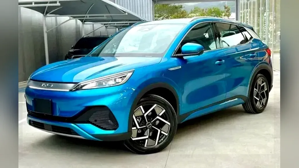 Foto de um byd yuan plus