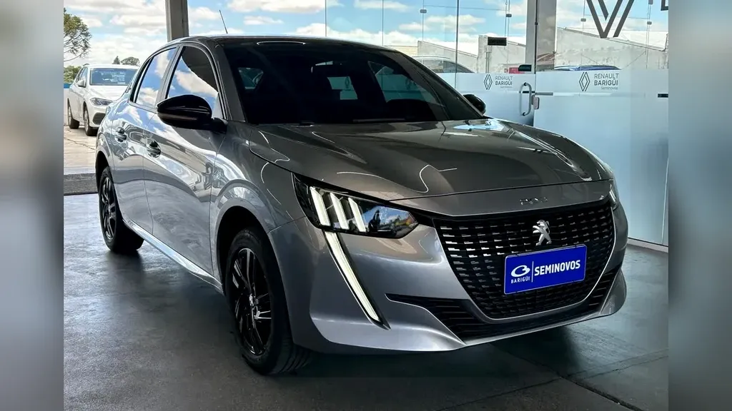 Foto de um peugeot e-208