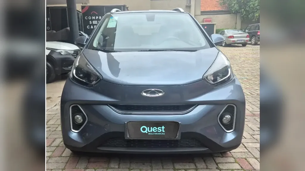 Foto de um chery eq1