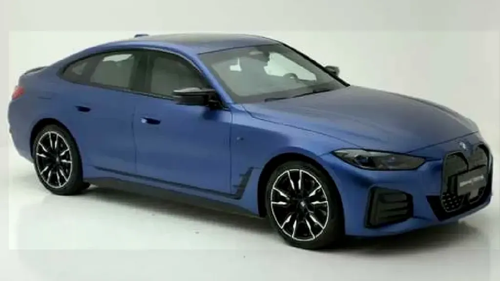 Foto de um bmw i4 m50