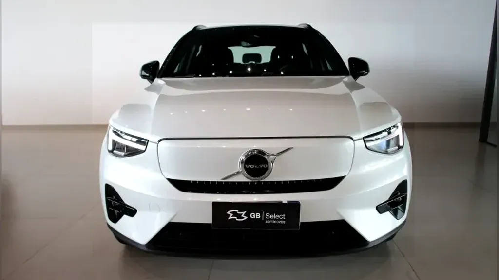 Volvo XC40 Recharge - Imagem 2