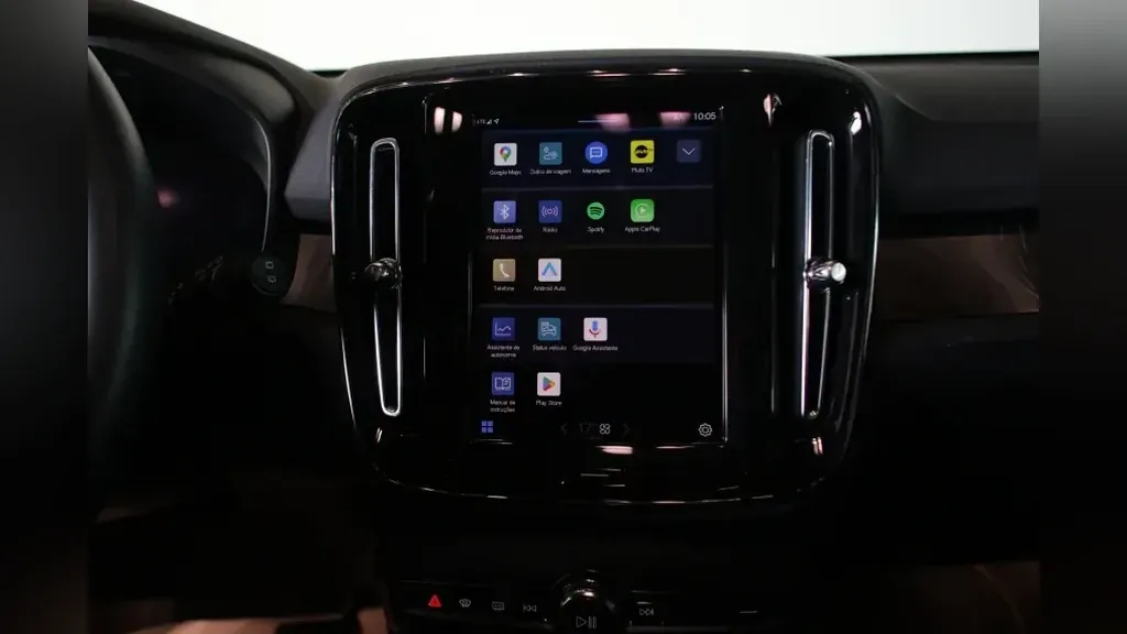 Volvo XC40 Recharge - Imagem 7