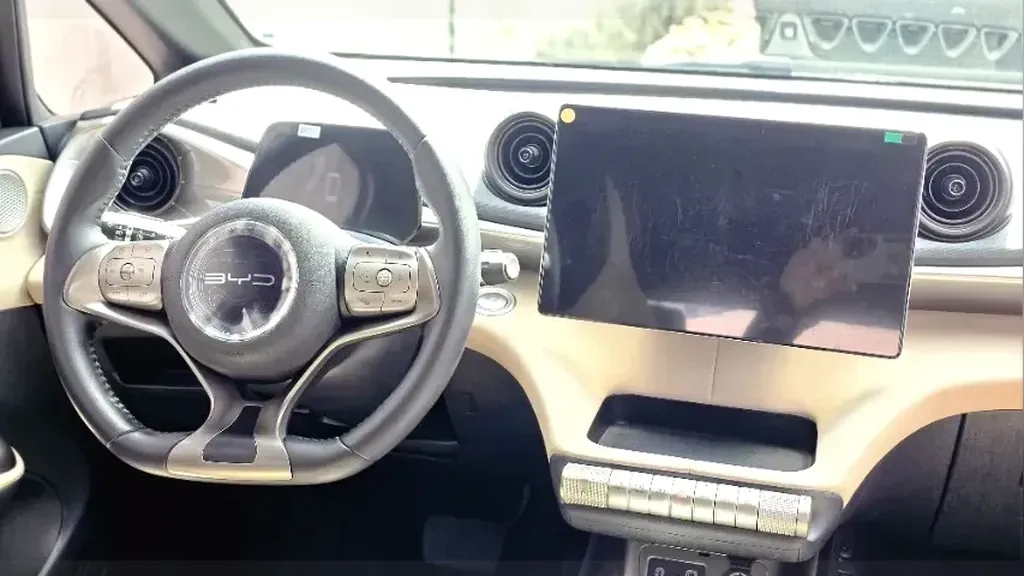 BYD Dolphin - Imagem 3