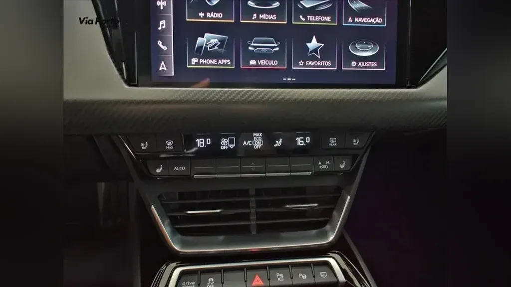 Audi Rs E-tron  GT - Imagem 14