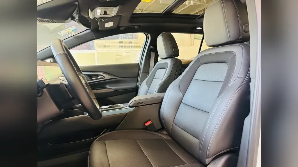 Chevrolet Equinox EV - Imagem 9