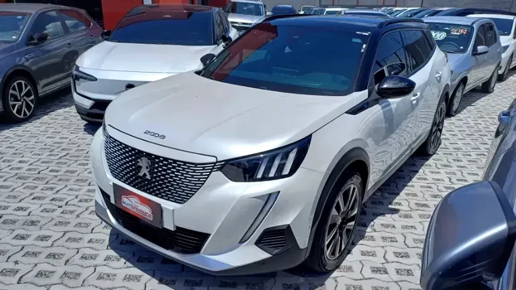 Peugeot E-2008 - Imagem 4