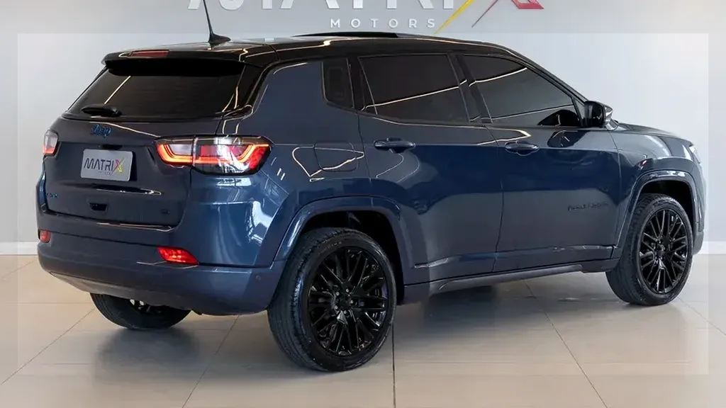 Jeep Compass 4xe Plug-in Hybrid - Imagem 2