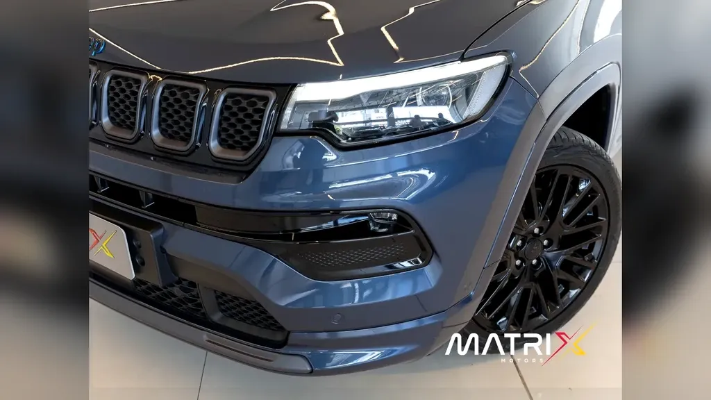 Jeep Compass 4xe Plug-in Hybrid - Imagem 5