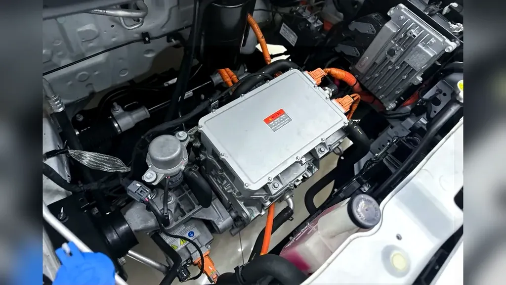 JAC E-JS1 - Imagem 14