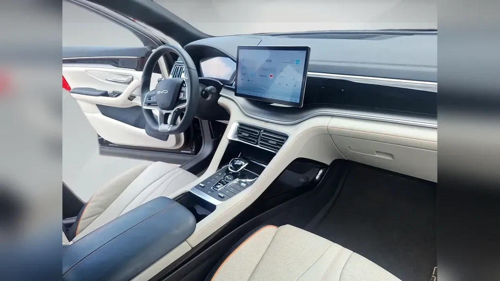 BYD Song Plus - Imagem 13