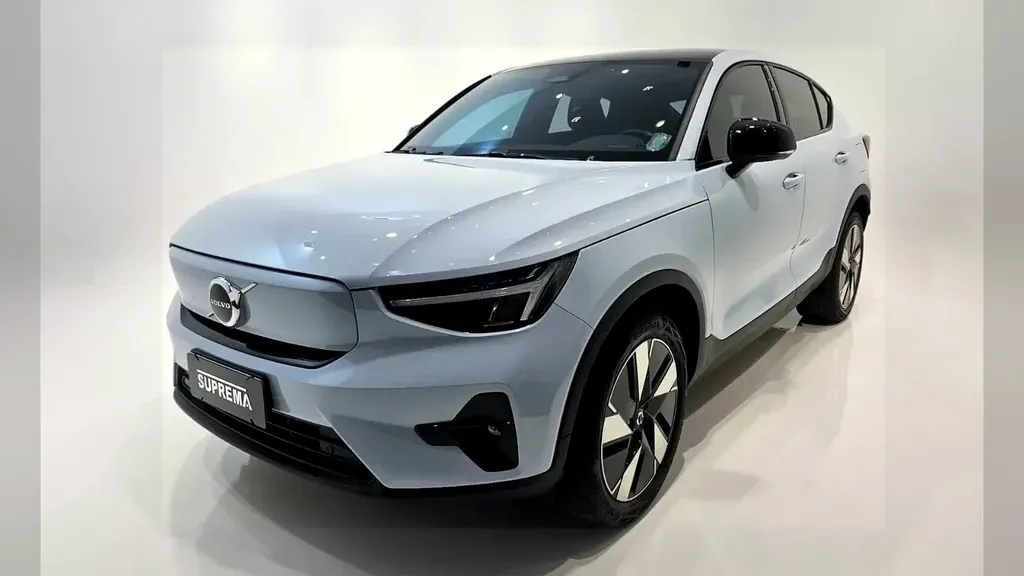 Foto de um volvo c40 recharge