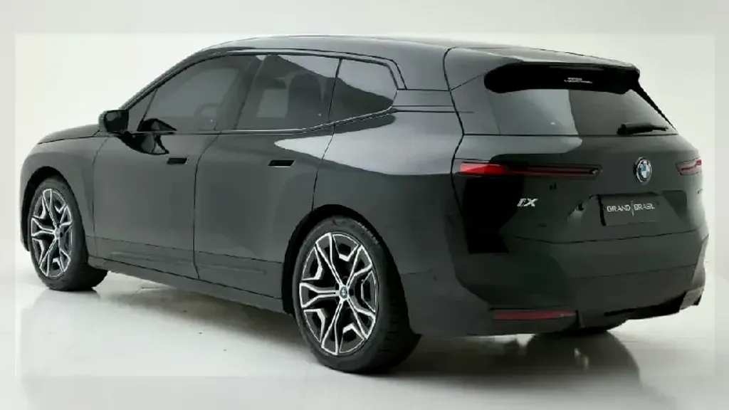 BMW Ix - Imagem 5