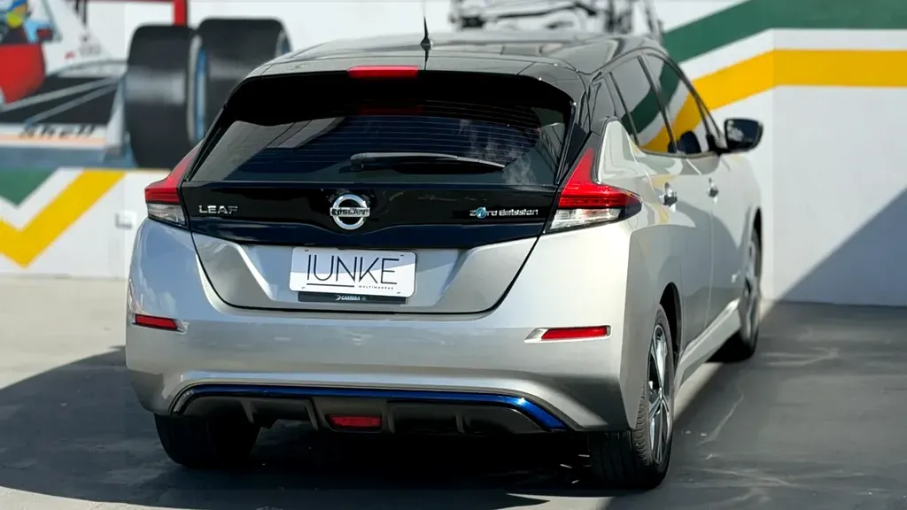 Nissan Leaf - Imagem 9