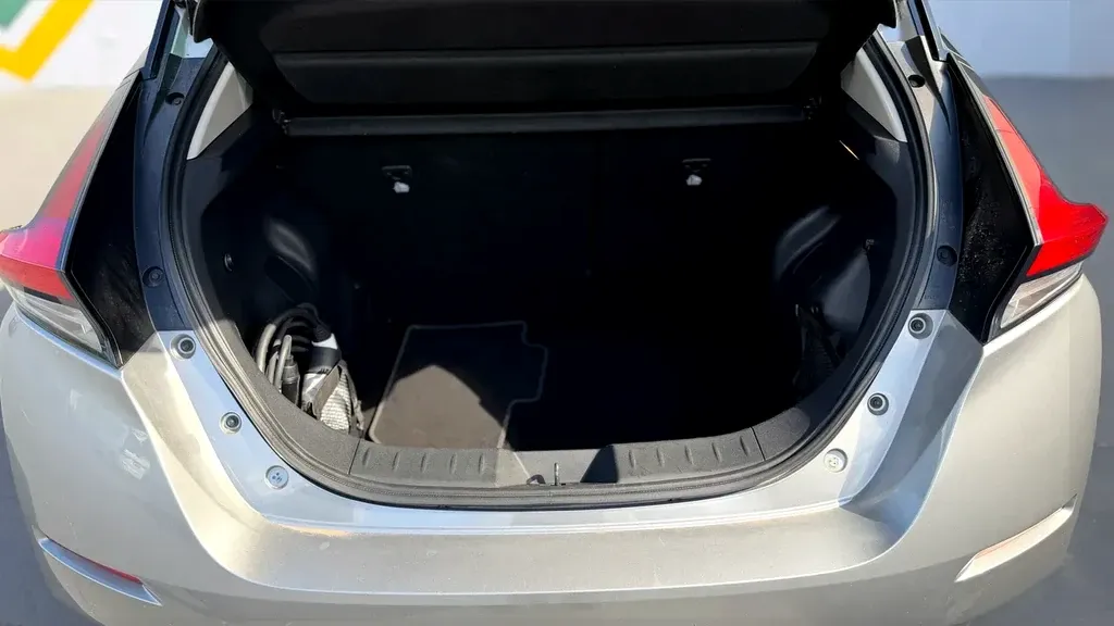 Nissan Leaf - Imagem 10