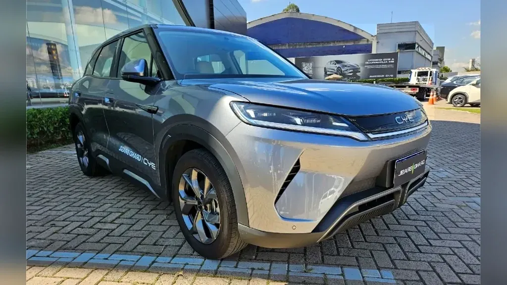 Foto de um byd yuan pro