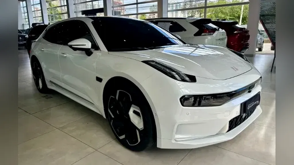 Foto de um zeekr 001