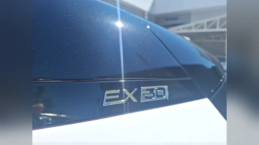 Volvo EX30 - Imagem 16