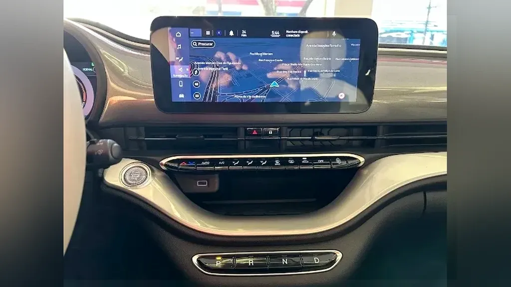 Fiat 500e - Imagem 12