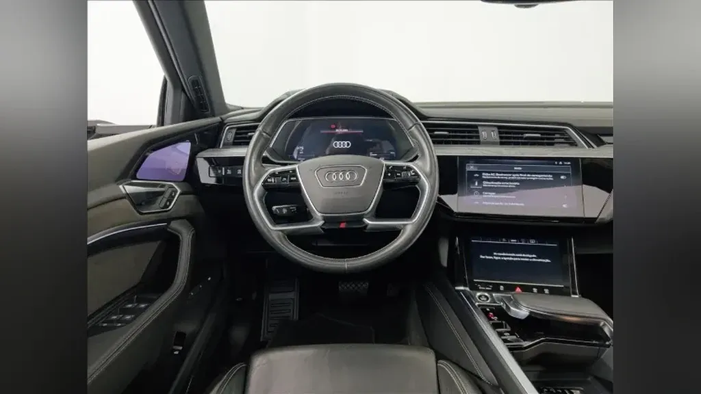 Audi E-tron - Imagem 15