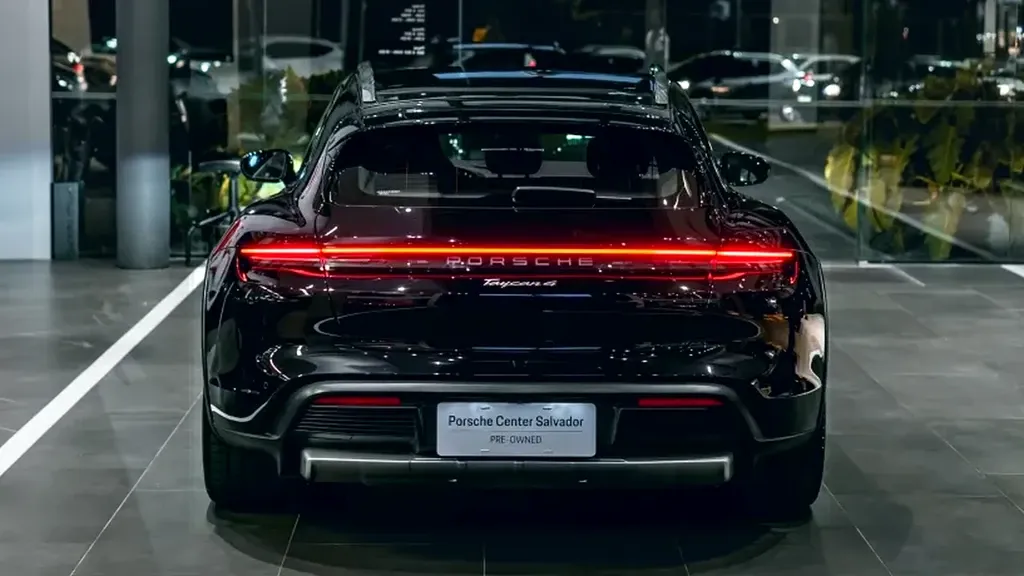 Porsche Taycan - Imagem 5