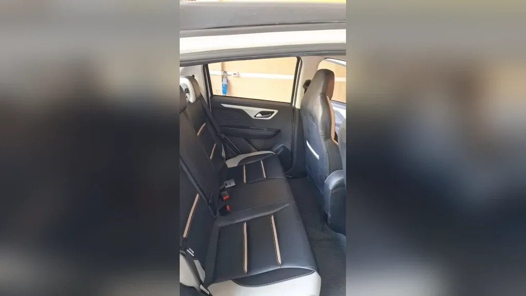 JAC E-JS1 - Imagem 9