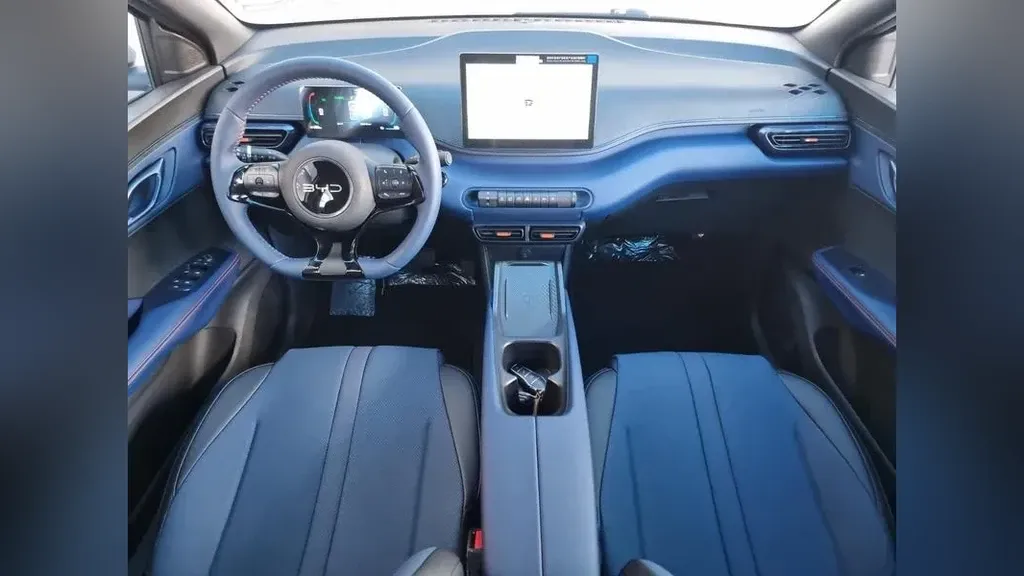 BYD Dolphin - Imagem 2