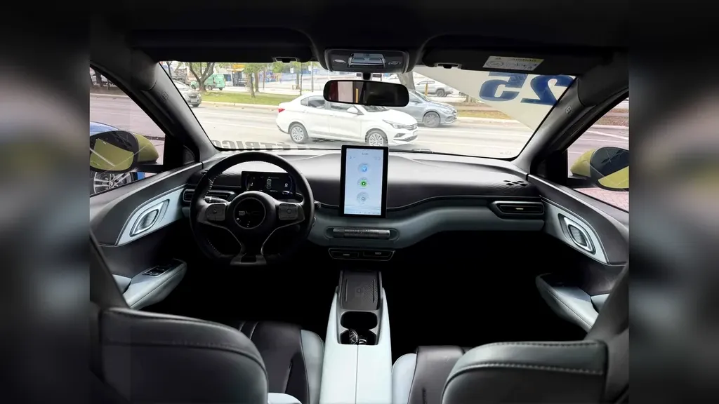 BYD Dolphin - Imagem 12