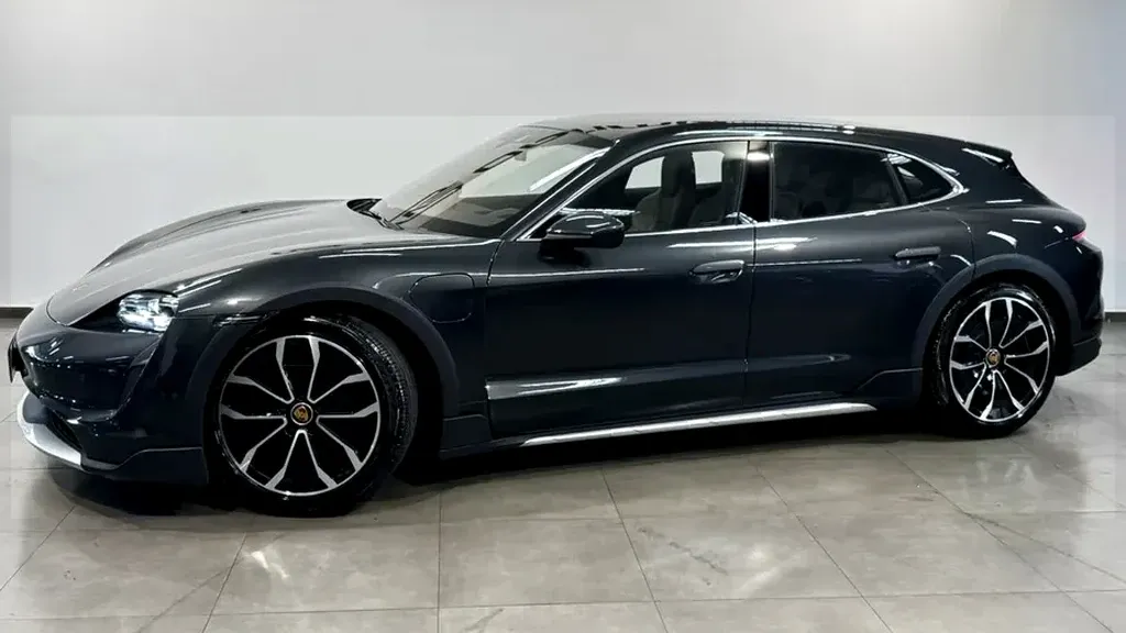 Porsche Taycan - Imagem 2