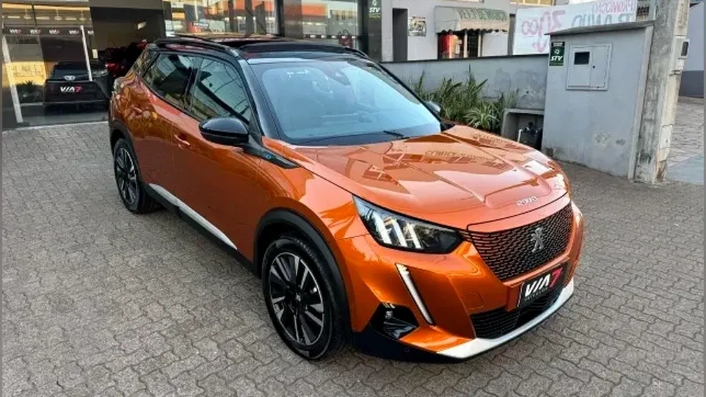 Peugeot E-2008 - Imagem 5