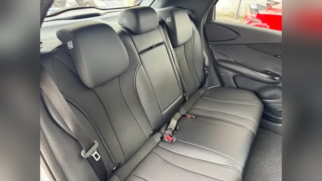 BYD Dolphin Plus - Imagem 18