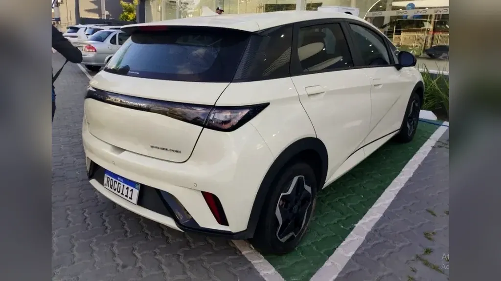 BYD Dolphin - Imagem 4