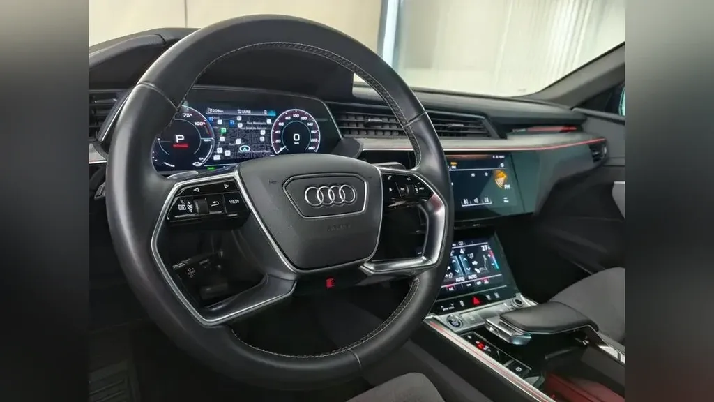 Audi E-tron Sportback - Imagem 9