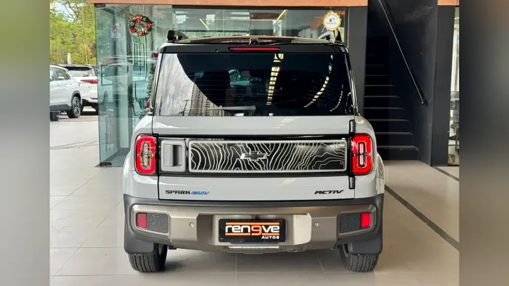 Chevrolet Spark Euv - Imagem 11