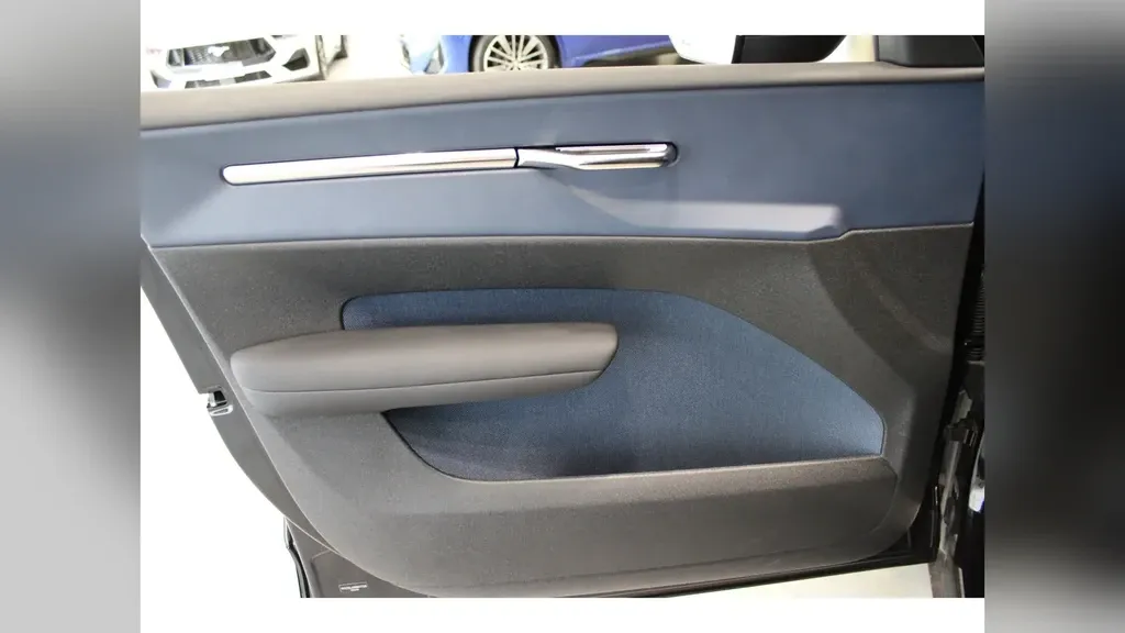 Volvo EX30 - Imagem 7