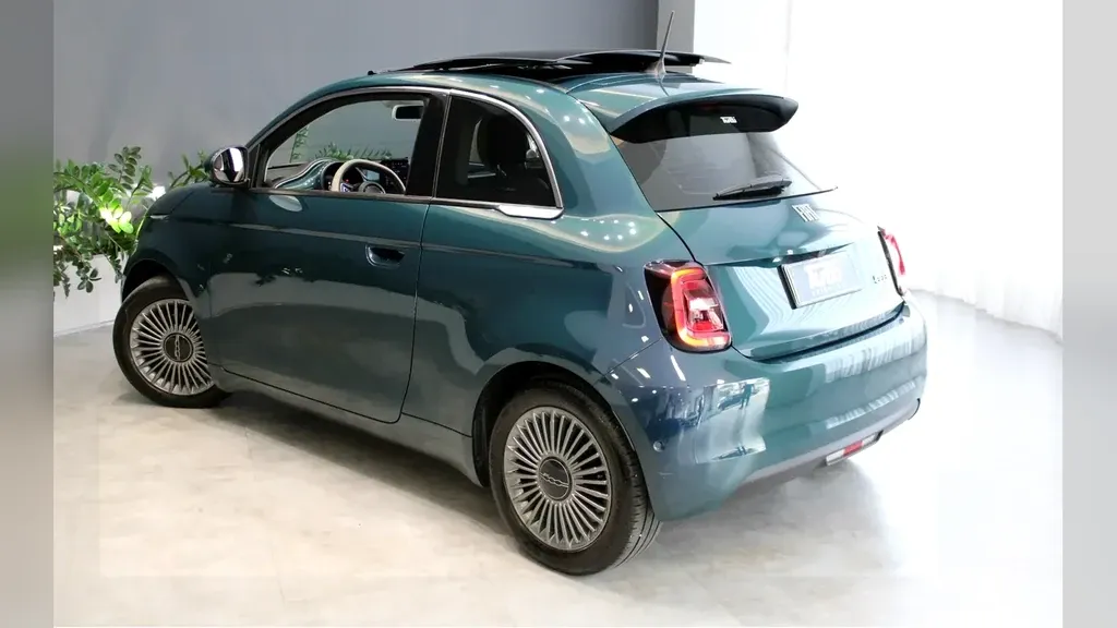 Fiat 500e - Imagem 4
