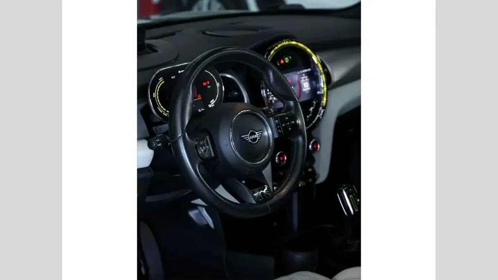 Mini CooperSE - Imagem 4