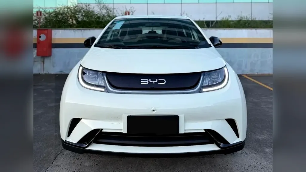 BYD Dolphin - Imagem 2