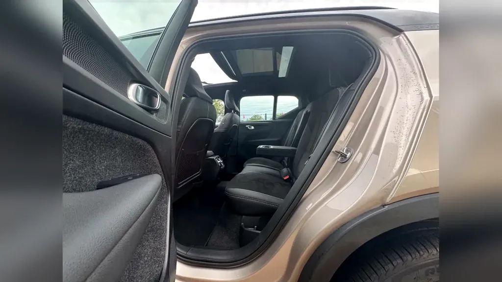 Volvo XC40 - Imagem 17